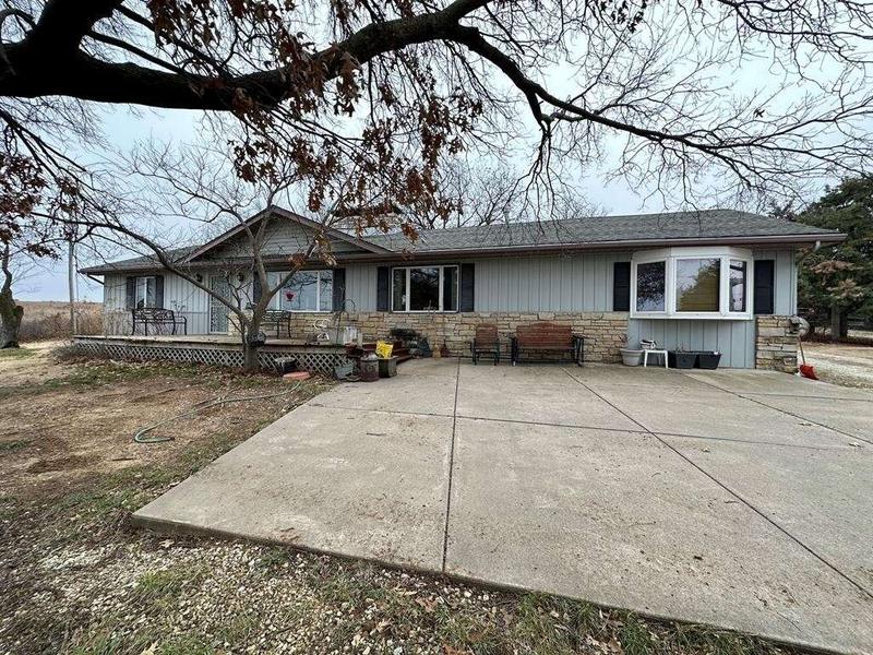 4001 N Crystal Springs Rd, Salina, KS 67401  620340324 for Sale