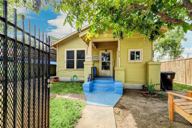 917 TERMINAL ST, Houston, TX 77011 Single Family Residence For Sale  MLS# 75101453