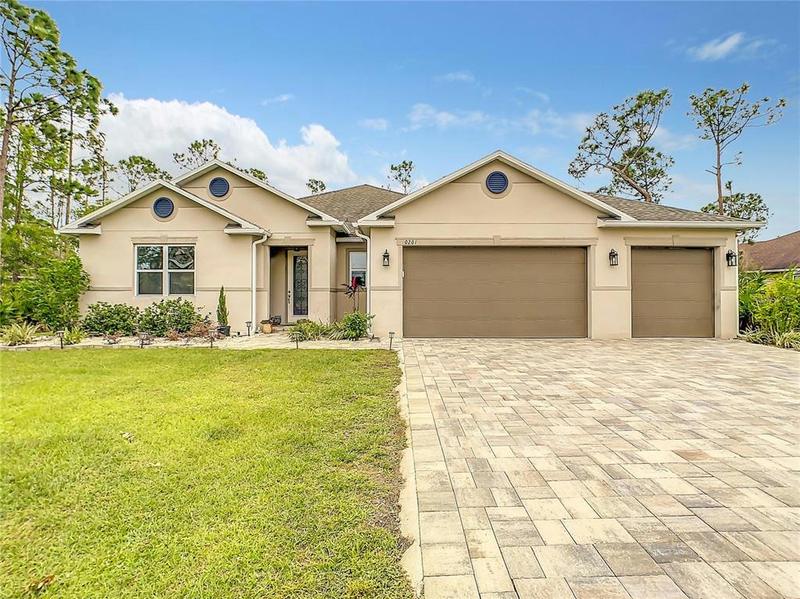 10201 OAK HAMMOCK DR, PUNTA GORDA, FL 33950 Single Family Residence For Sale  MLS# C7468204
