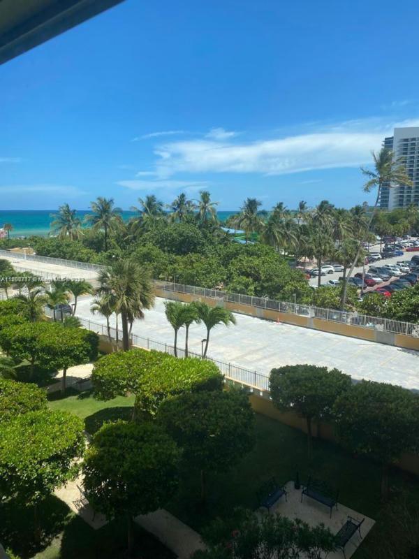 4747 COLLINS AVE APT 414, Miami Beach, FL 33140 Condominium For Sale  MLS# A11500777