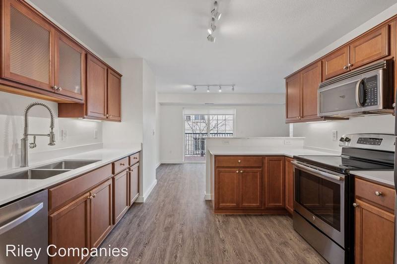 500 West Franklin Avenue - 206  500 West Franklin Avenue for Sale