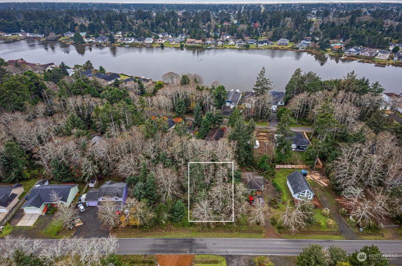 353 Duck Lake Dr NE, Ocean Shores, WA 98569 - MLS 2182581 for Sale