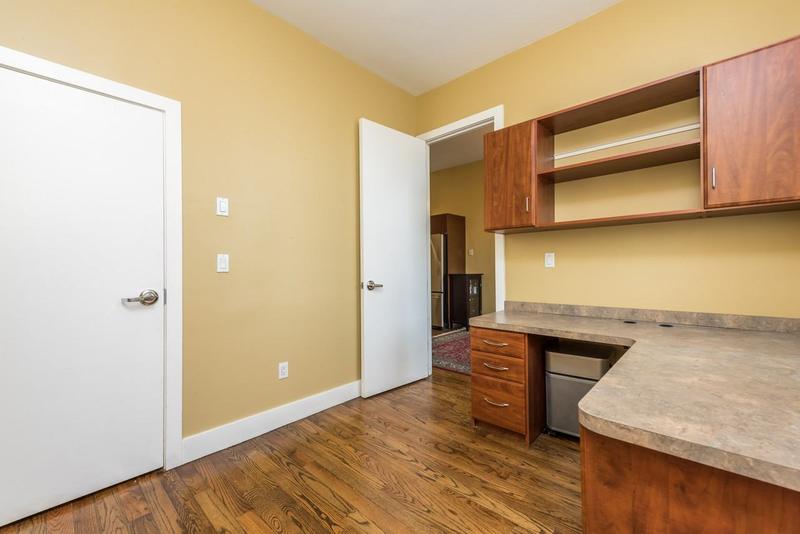 Leonard St & Engert Ave, Brooklyn, NY  49 Engert Avenue for Sale