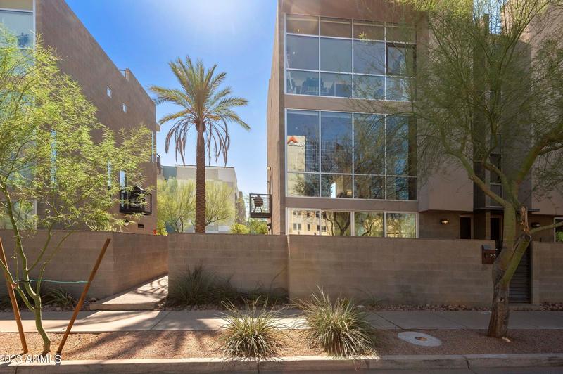 215 E Catalina Dr, Phoenix, AZ 85012 - MLS 6635990 for Rent