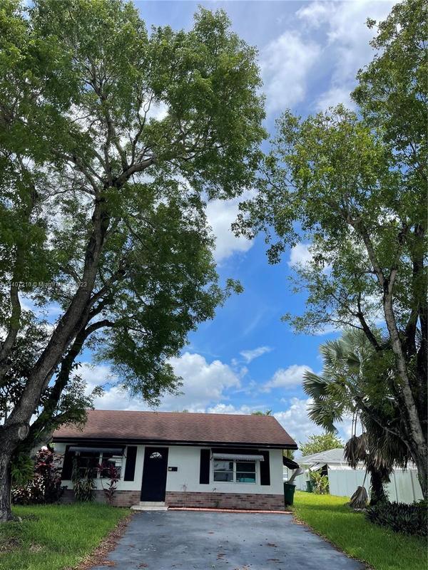 7107 NW 76th St, Tamarac, FL 33321  MLS# A11407210 for Sale