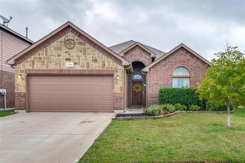 7112 Cloudcroft Ln, Fort Worth, TX 76131 for Sale