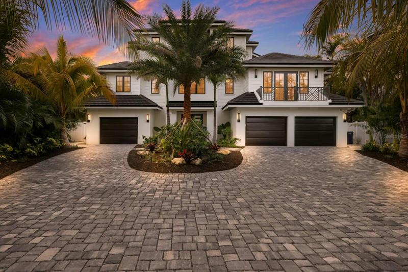 518 BLUE HERON DR, ANNA MARIA, FL 34216 Single Family Residence For Sale  MLS# A4594598