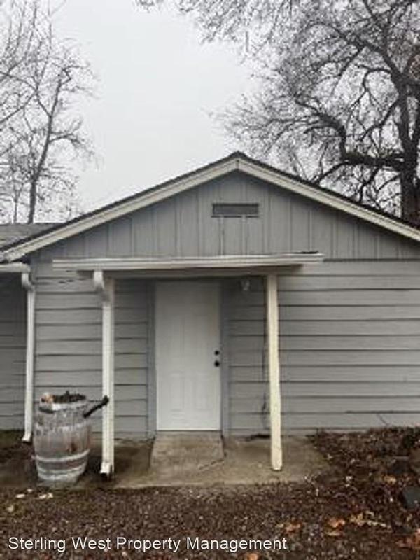 2221 1/2 Fowler Lane  Fowler Lane for Sale