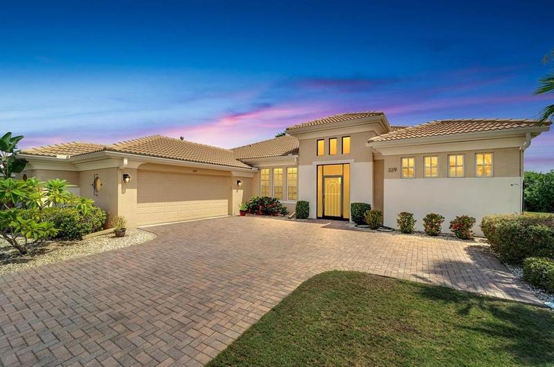 329 Noble Faire Dr, Sun City Center, FL 33573 - MLS T3461297 for Sale
