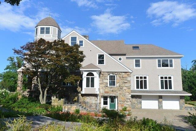 6 Bedroom 4.5 Bath In Cohasset MA 02025 for Rent