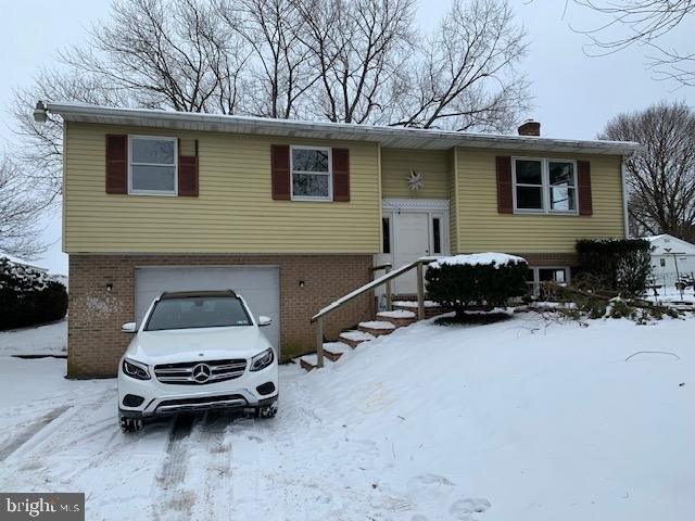 4 Bedroom 2 Bath In Leola PA 17540 for Rent