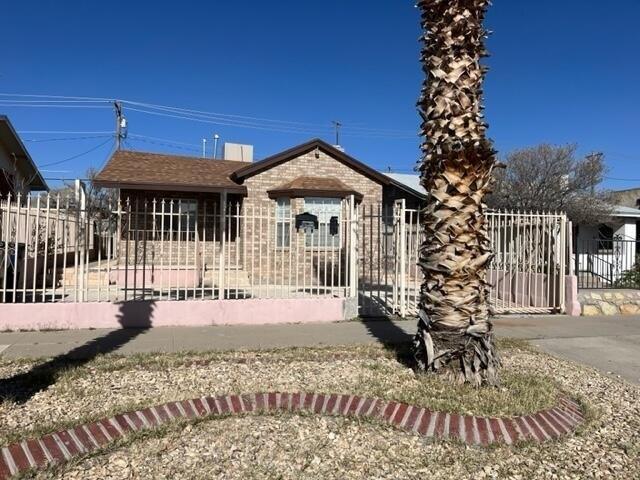 2 Bedroom 1 Bath In El Paso TX 79930 for Rent