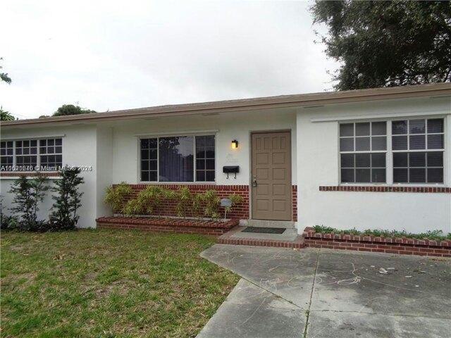 3 Bedroom 1 Bath In Hallandale Beach FL 33009 for Rent