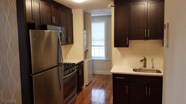 2 Bedroom 2 Bath In Summit NJ 07901 for Rent