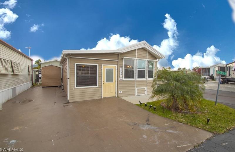 16331 Hermit Thrush Ln, Fort Myers, FL 33908 - MLS 224004484 for Sale