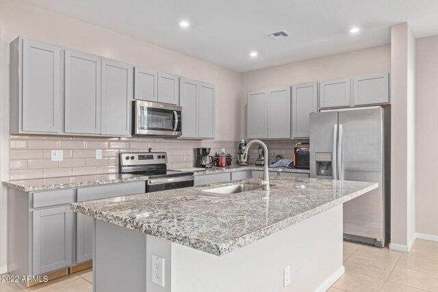 4 Bedroom 3 Bath In Casa Grande AZ 85122 for Rent