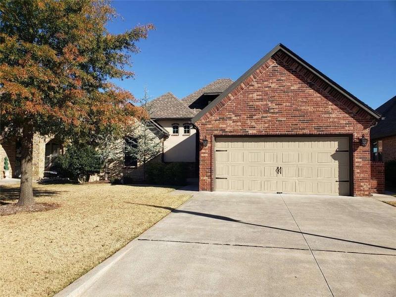 2422 Forest Crossing Drive, Choctaw, OK 73020  611242719 for Sale