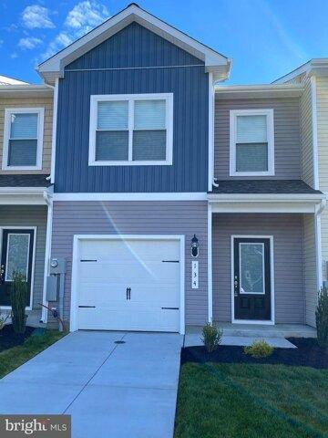 3 Bedroom 2.5 Bath In Falling Waters WV 25419 for Rent