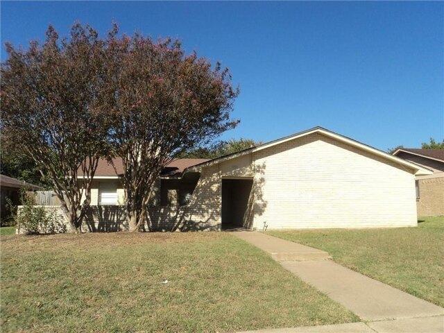 3 Bedroom 2 Bath In Garland TX 75044 for Rent