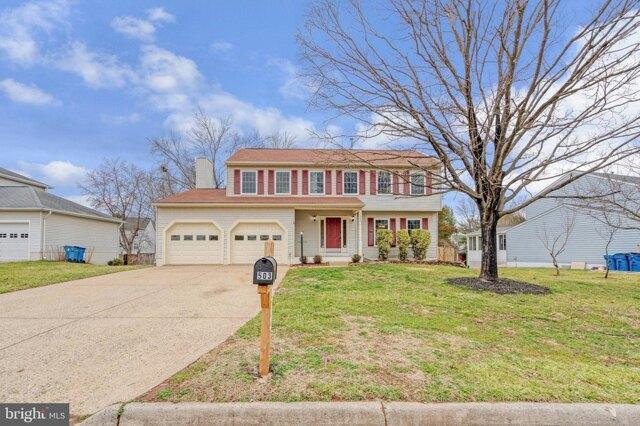4 Bedroom 2.5 Bath In Sterling VA 20164 for Rent
