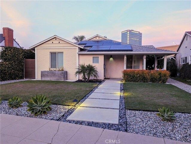 3 Bedroom 2 Bath In Sherman Oaks CA 91403 for Rent