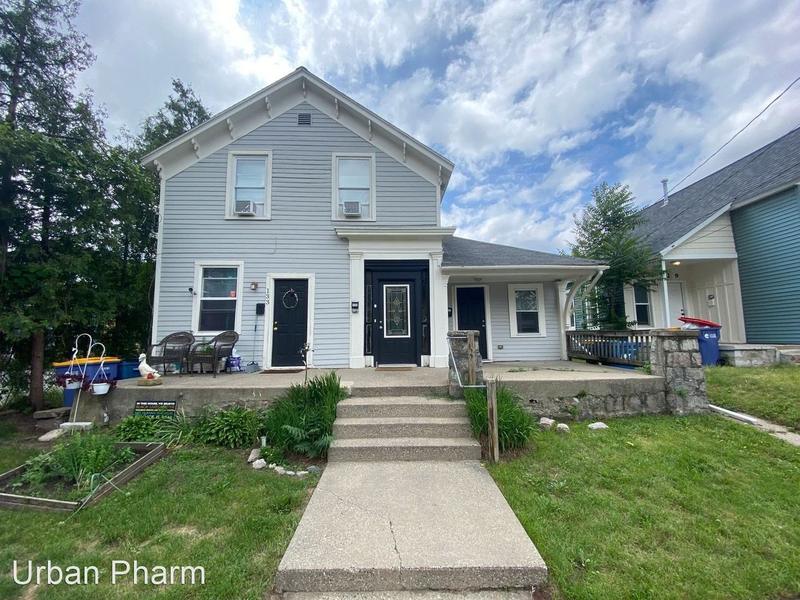 131 Diamond SE  131-133 Diamond SE for Sale