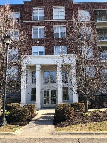 2 Bedroom 2 Bath In Wheeling IL 60090 for Rent
