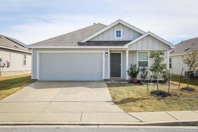 3 Bedroom 2 Bath In Bulverde TX 78163 for Rent