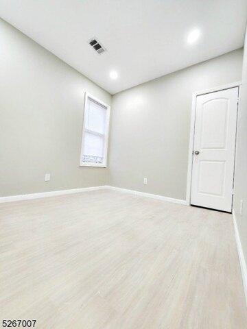 Home For Rent In Newark, New Jersey