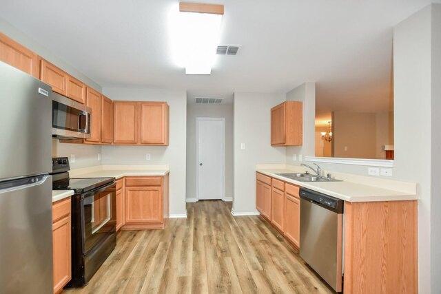 Home For Rent In Lancaster, Texas