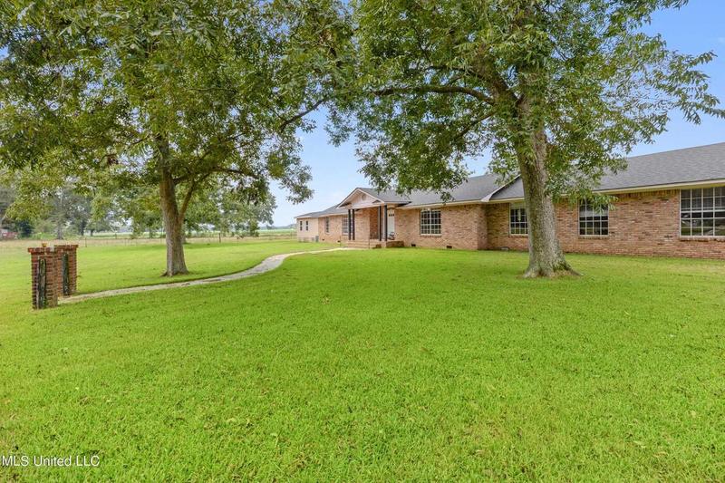 13165 Highway 613, Lucedale, MS 39452  601598474 for Sale