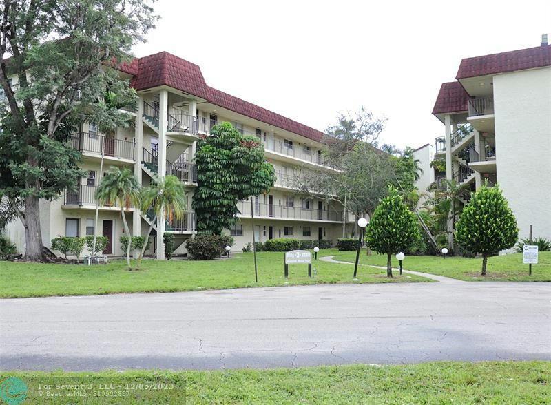 3330 SPANISH MOSS TER APT 103, Lauderhill, FL 33319 Condo/Townhouse For Sale  MLS# F10394506