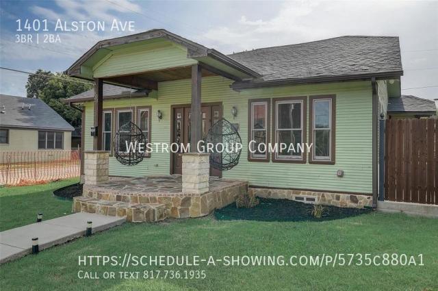3 Bedroom 2 Bath In Fort Worth TX 76104 for Rent