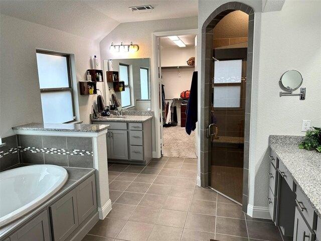 Home For Rent In Fort Worth, Texas