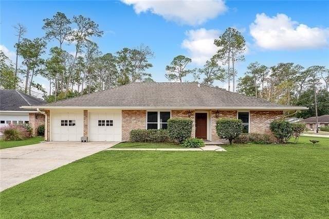 4 Bedroom 2 Bath In Slidell LA 70458 for Rent
