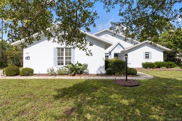 3 Bedroom 2 Bath In Beverly Hills FL 34465 for Sale