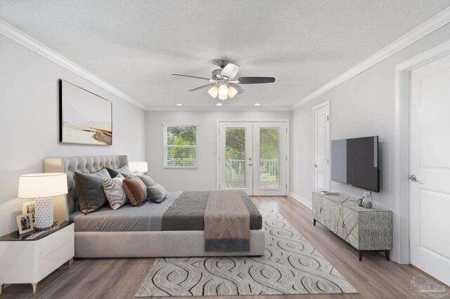 4 Bedroom 3 Bath In Gulf Breeze FL 32561 for Sale