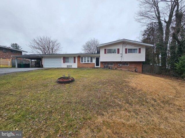 5 Bedroom 4 Bath In Temple Hills MD 20748 for Sale