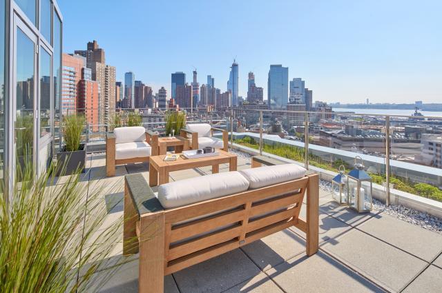 2 bedroom in Manhattan NY 10019 for Rent
