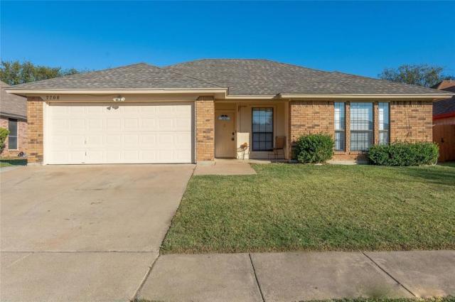 3 Bedroom 2 Bath In Watauga TX 76148 for Rent