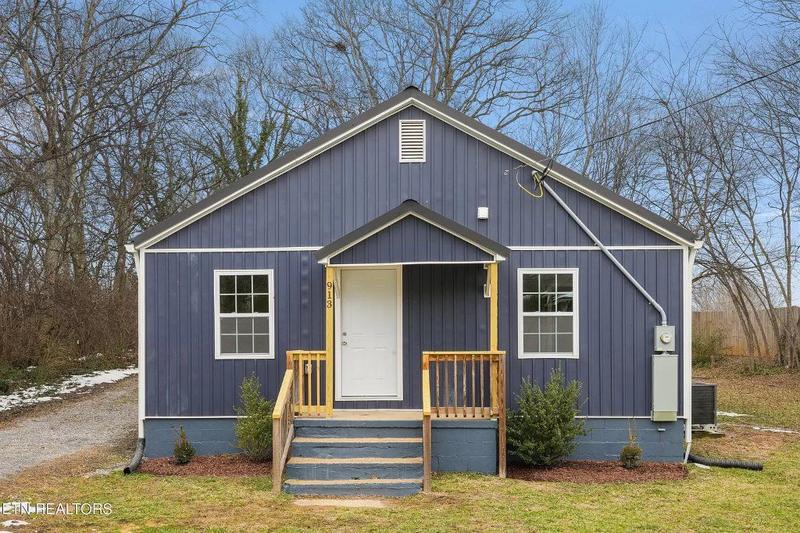 Amazing 2 bed 1 bath home for Rent