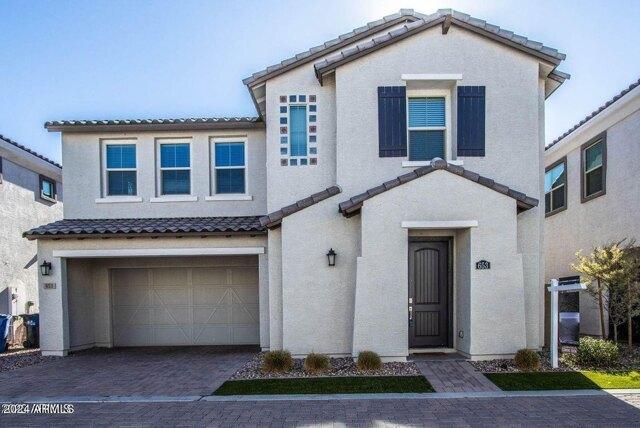 4 Bedroom 3 Bath In Gilbert AZ 85233 for Rent
