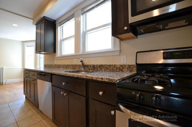 3 Bedroom 2 Bath In Brighton MA 02135 for Rent