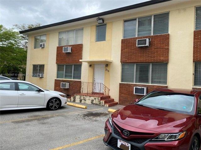 Home For Rent In Coral Gables, Florida