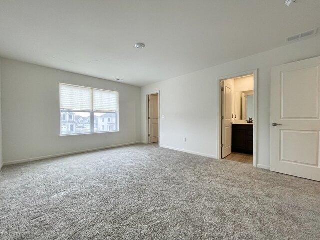 Home For Rent In Wonder Lake, Illinois