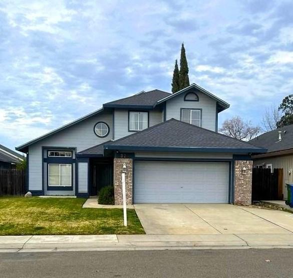 873 Golden Heights Dr, Galt, CA 95632 - MLS 223116200 for Sale