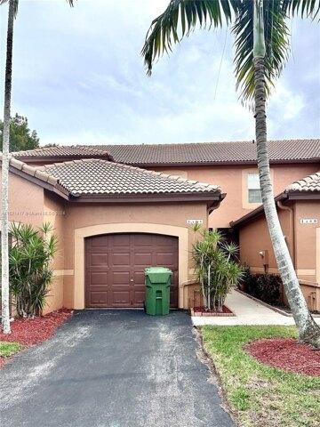 2 Bedroom 2.5 Bath In Weston FL 33327 for Rent