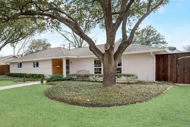 4 Bedroom 2 Bath In Dallas TX 75229 for Rent
