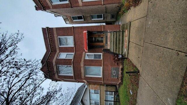 3 Bedroom 1 Bath In Chicago IL 60647 for Rent