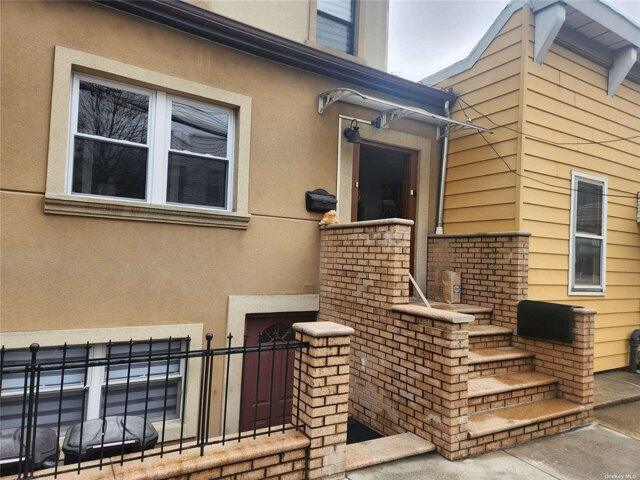 Home For Rent In Maspeth, New York